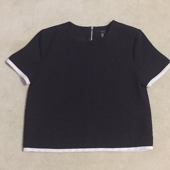 Black Crop Top - Picture 1 of 2